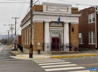 186 S Main St, Amherst, VA 24521