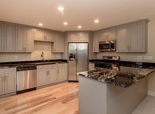 4815 Rutan Pl SW APT C, Seattle, WA 98116