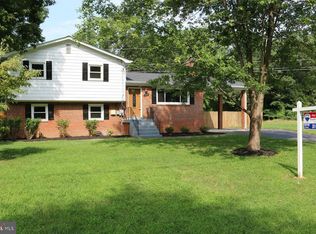 15301 Maple Dr, Accokeek, MD 20607