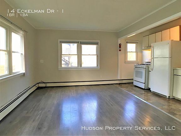 3rd image of 14 Eckelman Dr APT 1