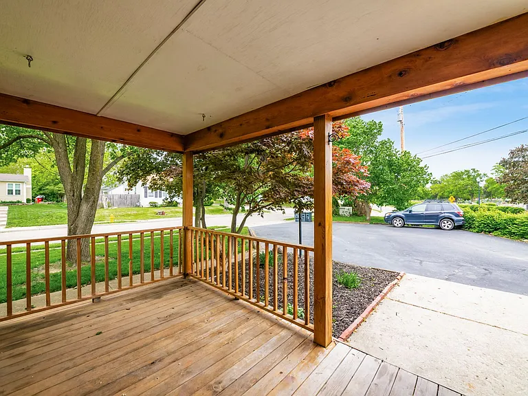 4039 Lincoln Ave — Photo 17
