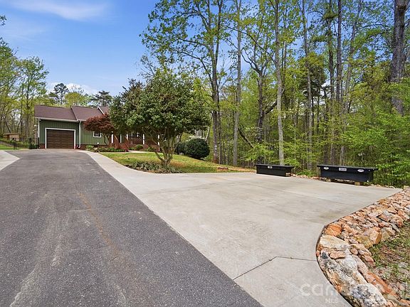 2nd image of 202 Unity Church Rd