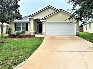 1868 Creekview Dr, Green Cove Springs, FL 32043