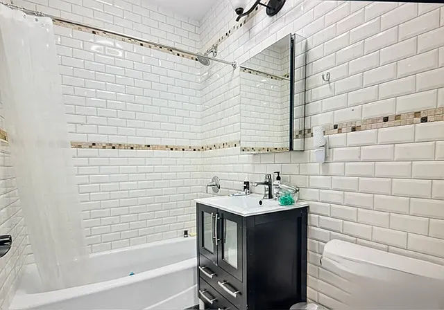 354 7th Ave #2 — Photo 4