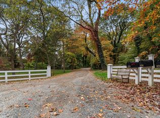 473 Berry Hill Rd, Syosset, NY 11791