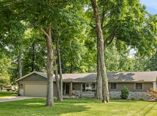 1231 E Hanson Dr, Appleton, WI 54915