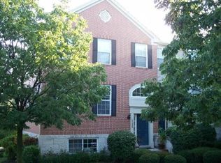 115 Willow Blvd #101, Willow Springs, IL