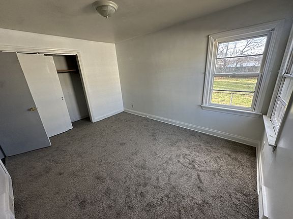 5th image of 10304 La Plaza Ave