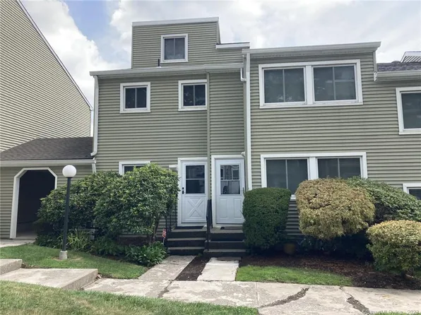 1 Farview Avenue #A18, Danbury, CT 06810