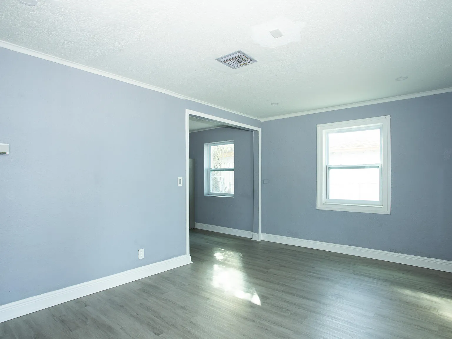 2 bed, 1.0 bath, 648 sqft, $1,550 — Photo 4