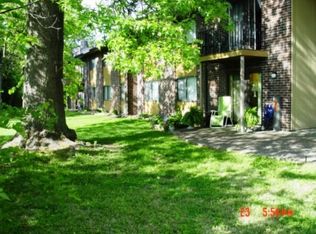 7076 Wildwood Cir APT 169, Louisville, KY 40291