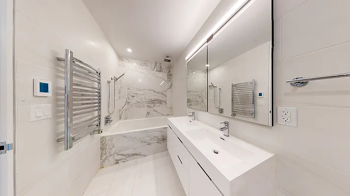 Rented by Flatiron Real Estate Advisors LLC | media 3