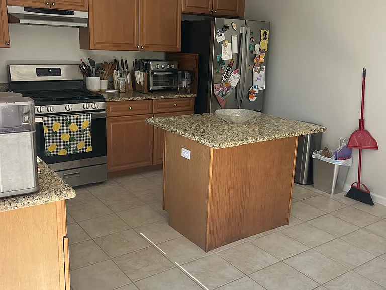 69 Crotona Ave #69 — Photo 8