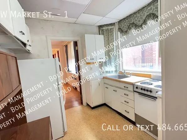 1734 W Market St #1, Pottsville, PA 17901