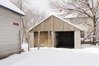 2nd image of 725 N Church St