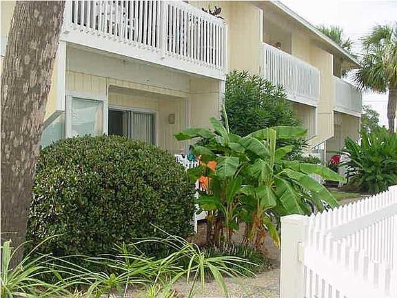2nd image of 775 Gulf Shore Dr Unit 1012