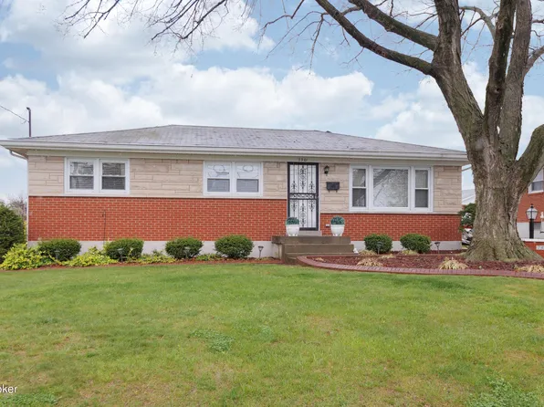 7301 Rockwood Rd, Louisville, KY 40219