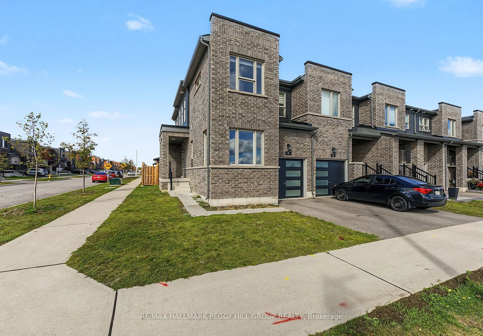 3 bed, $3,000 — Photo 1