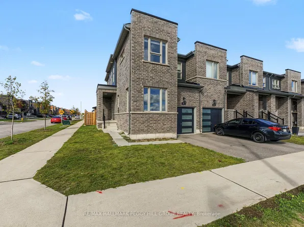 11 Turnberry Ln, Barrie, ON L9J 0M8