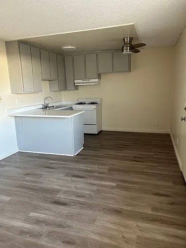 Floor plan 210