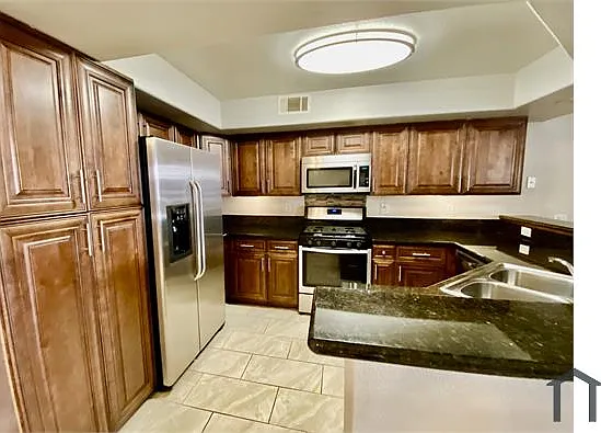 3605 Spanish Butterfly St #102 — Photo 5