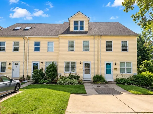 250 Lauriston St APT B, Philadelphia, PA 19128