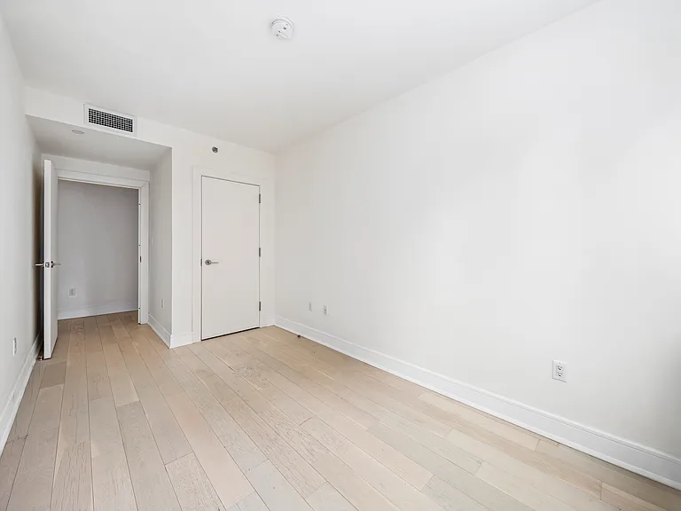 306 W 142nd St #3D — Photo 5