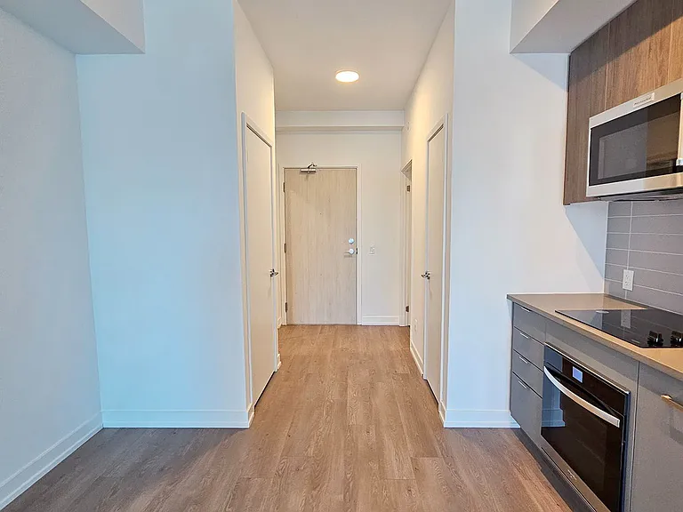 181 Sheppard Ave E #504 — Photo 10