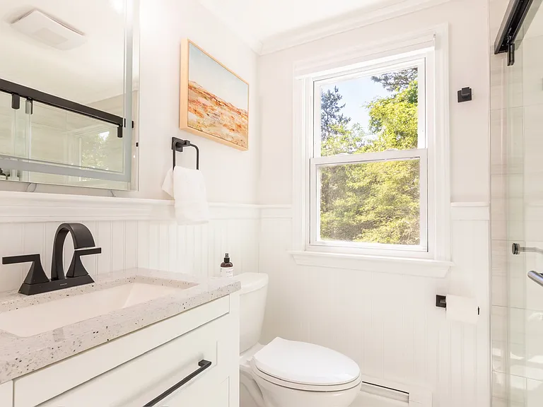 549 S Orleans Rd — Photo 30