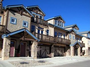 5890 Canyon Reserve Hts, Colorado Springs, CO 80919