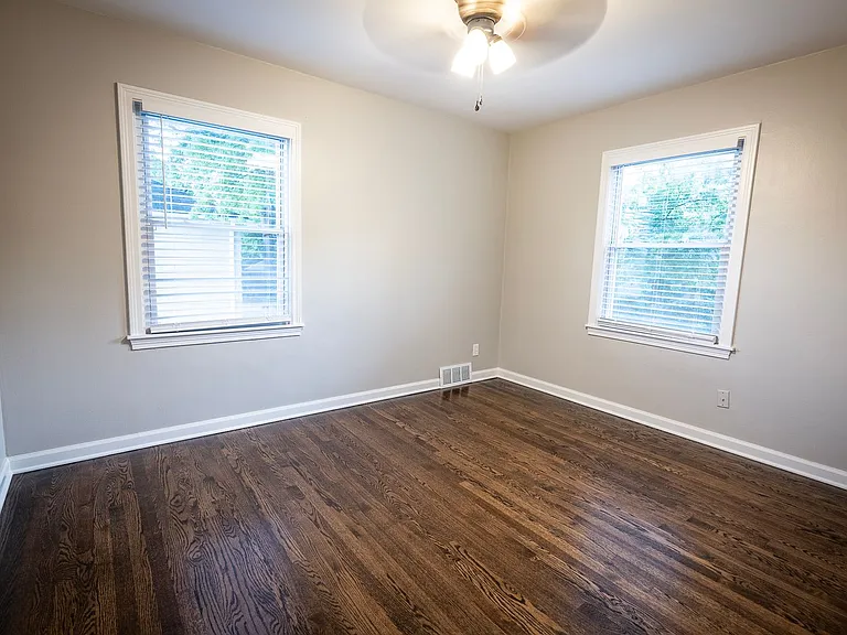 6512 Rockhill Rd — Photo 9