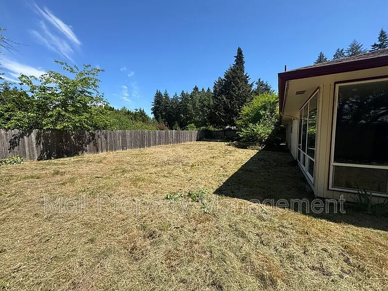 7016 Husky Way SE — Photo 13