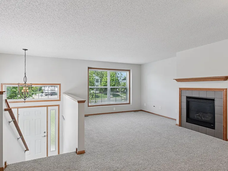15130 Fanning Dr N #1 — Photo 8