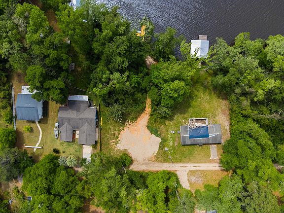5th image of 18787 Star Hill Ln