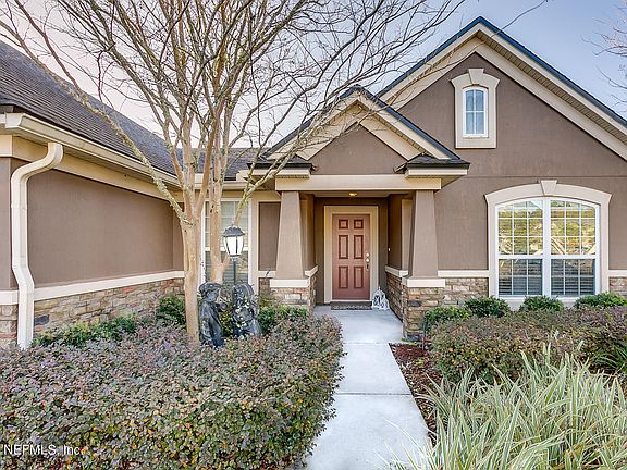 3rd image of 4675 Karsten Creek Dr