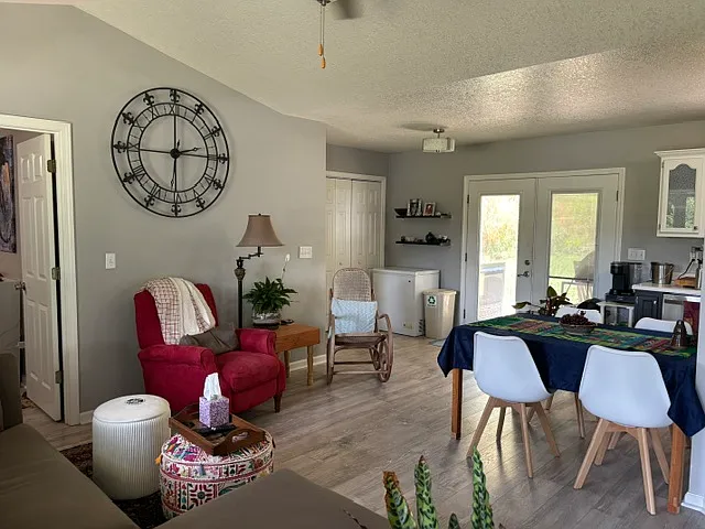 142 Reems Creek Rd — Photo 15