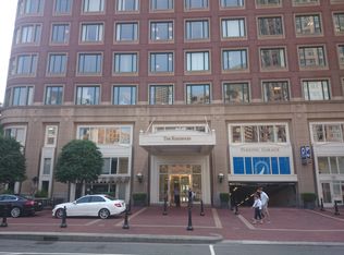 10 Rowes Wharf APT 902, Boston, MA 02110
