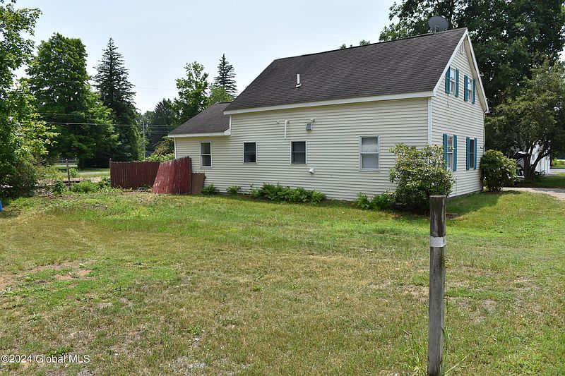 2nd image of 4 Leonard Street