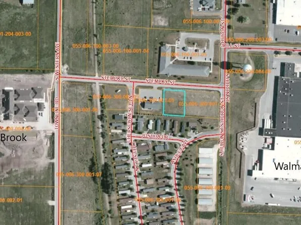 515 Stempky St, Cheboygan, MI 49721