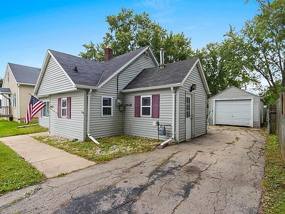 3rd image of 1425 Clark St