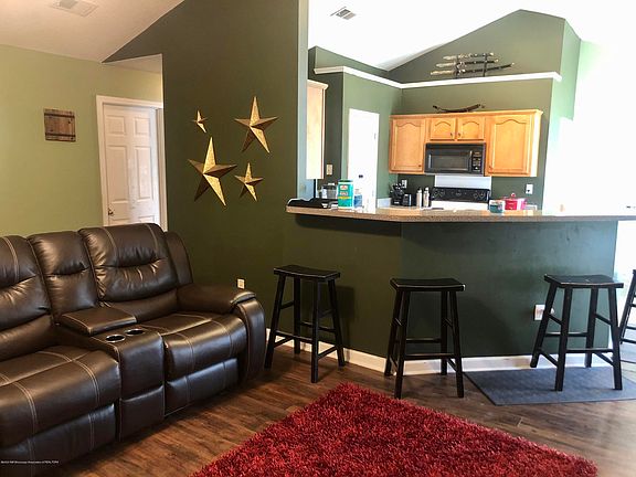 4th image of 2417 Easley Ln