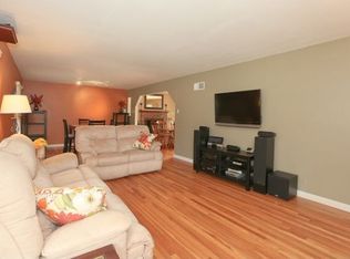 12324 Design Ln, Saint Louis, MO