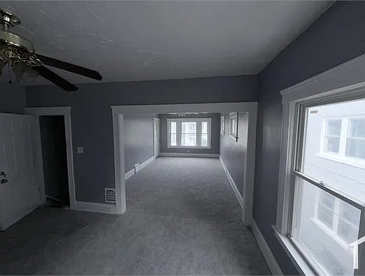 2 bed, $800 — Photo 2