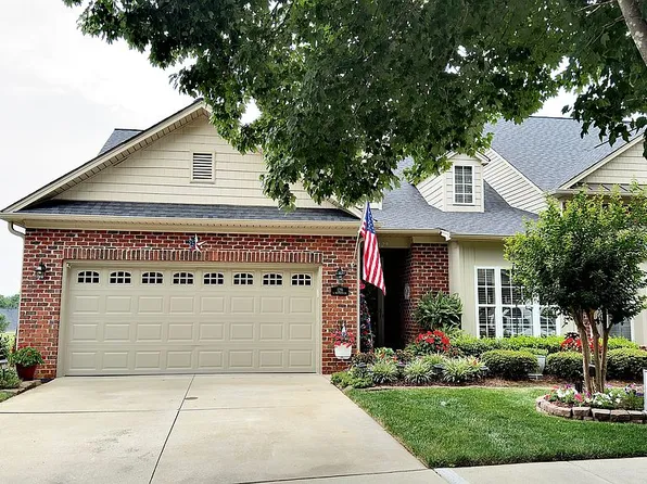 129 N Wentworth Dr, Mocksville, NC 27028