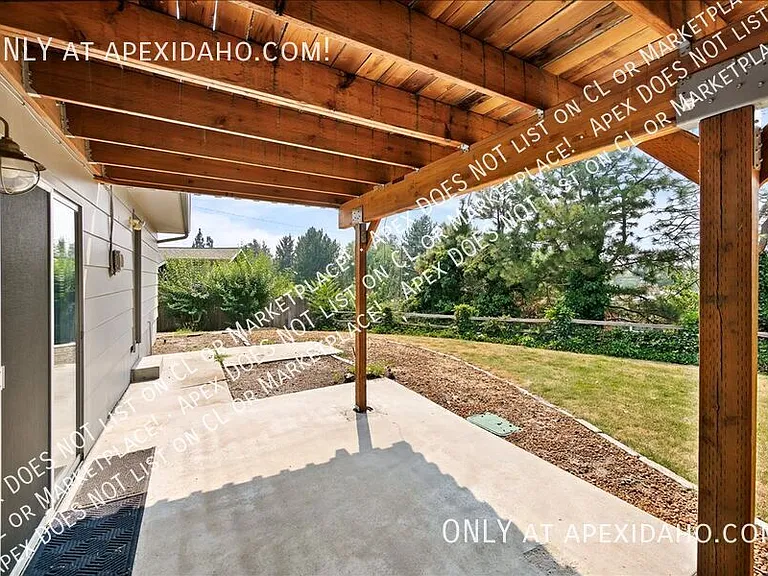 801 N Haines St — Photo 42