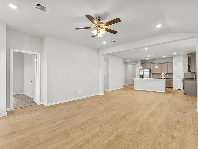 1220 Canton Dr — Photo 13