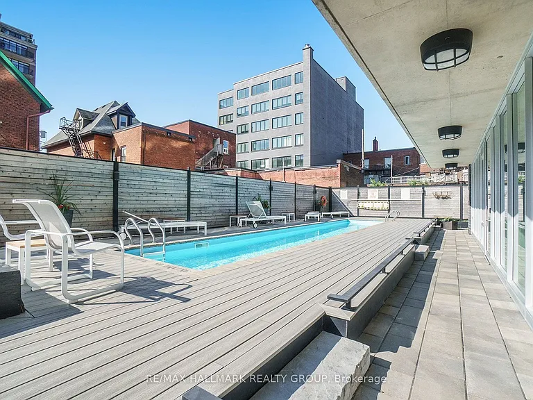 300 Lisgar St #1208 — Photo 18