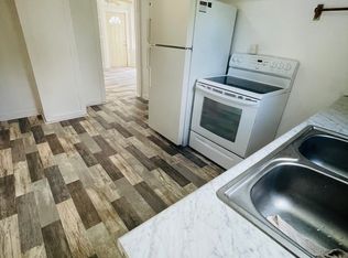 917 Chestnut St, Port Huron, MI 48060