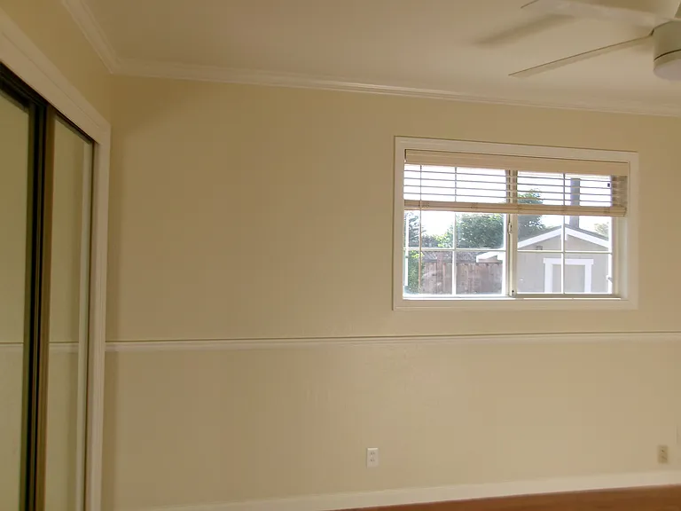 4470 Sally Dr — Photo 32