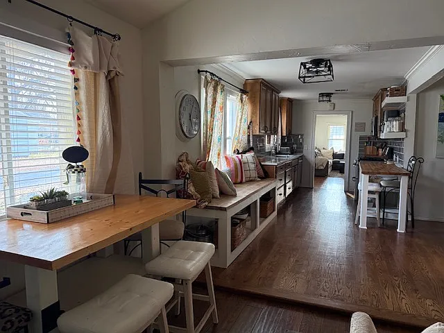 4900 N College Ave — Photo 14